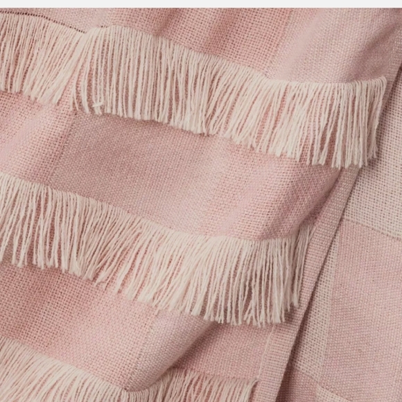 Opalhouse Bedding Opalhouse Oversized End Of Bed Throw Soft Pink